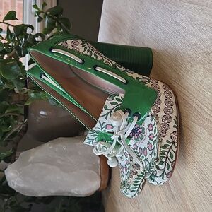 Tory Burch Garden Party Fisher Loafer Pumps